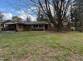1405 Swann Dr, Dalton, GA 30720