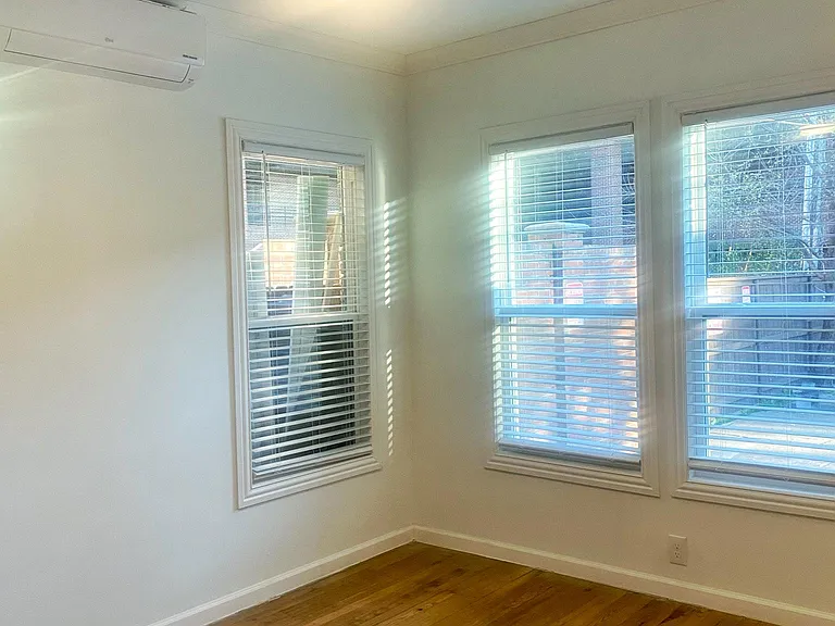 4226 Prescott Ave — Photo 12