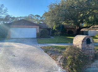 9758 Sharing Cross Dr, Jacksonville, FL 32257