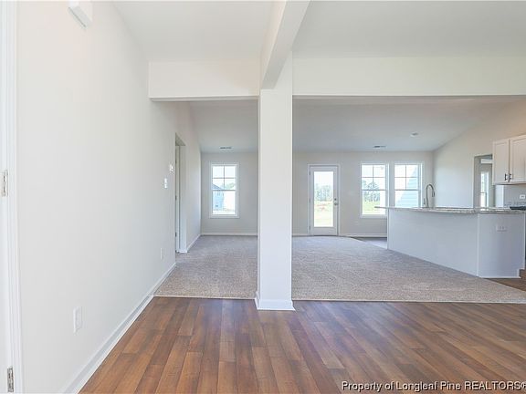 2nd image of 51 Dalmation Ln