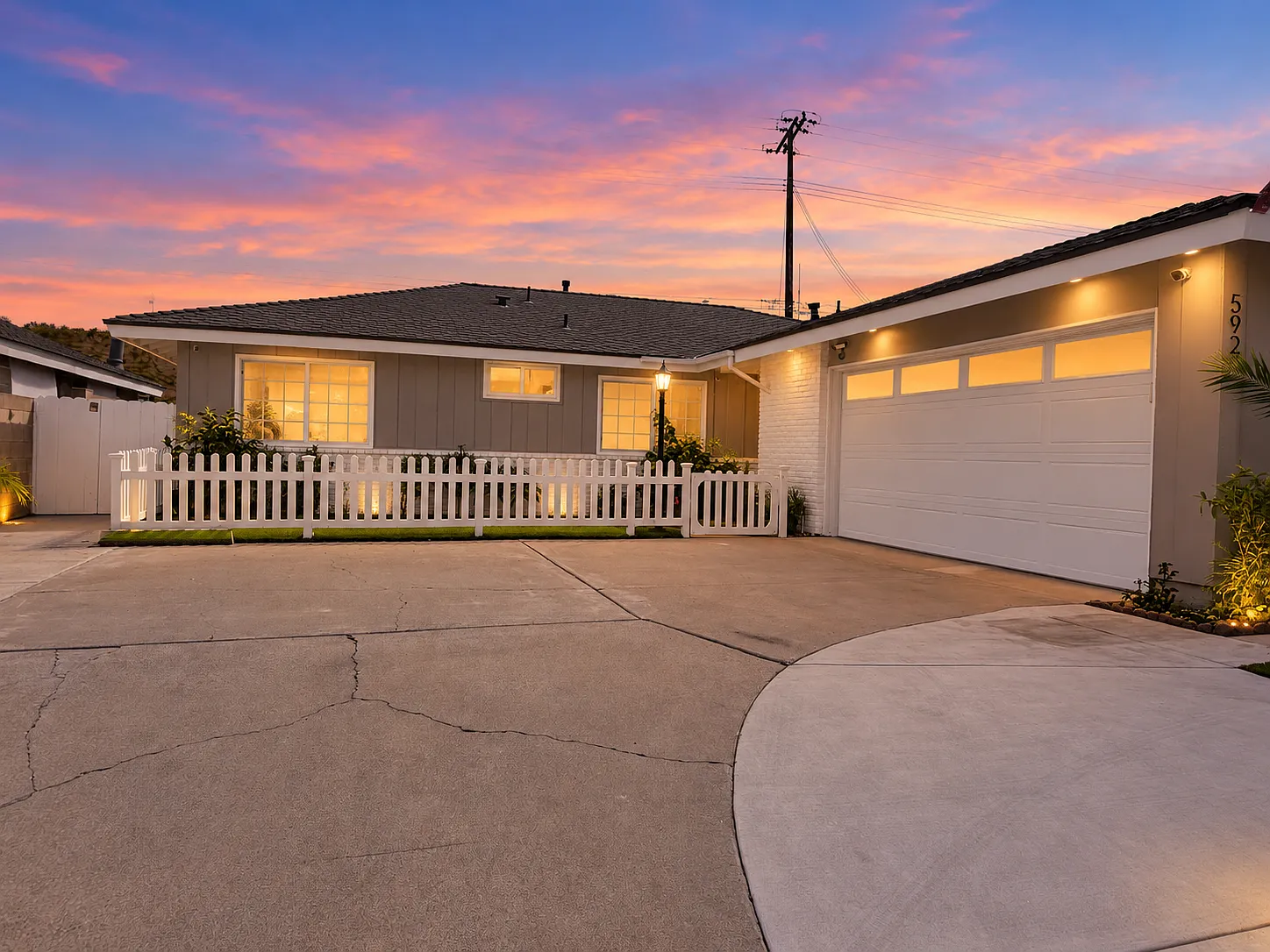 4 bed, 1786 sqft, $4,900 — Photo 2