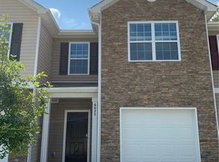 6025 Guildford Hill Ln #11C, Charlotte, NC 28215