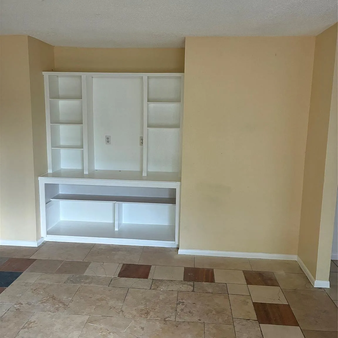 4 bed, 2.0 bath, 1504 sqft, $1,850 — Photo 3