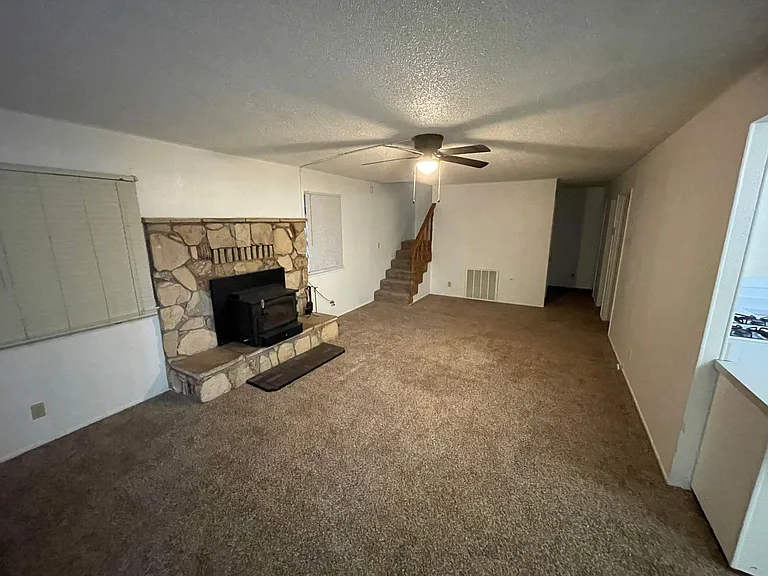 14107 Norwich Cir — Photo 25