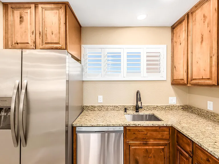 11640 N 51st Ave #216 — Photo 4