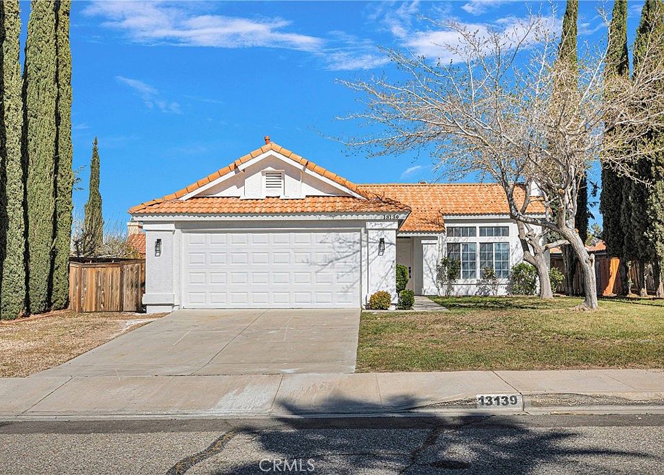 1st image of 13139 Stanford Dr