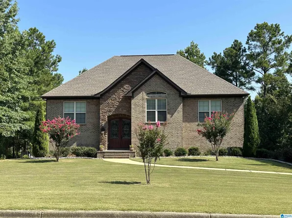 3035 Long Branch Dr, Calera, AL 35040
