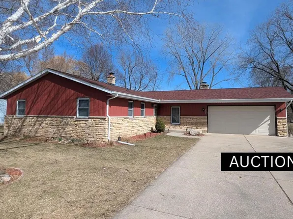 1205 Sand Street, Watertown, WI 53098