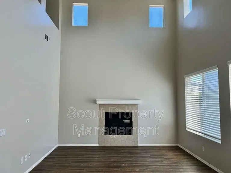 45602 Magnolia Pl — Photo 13