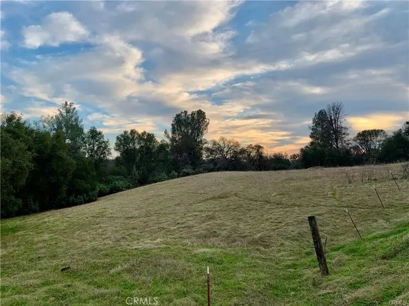 12 Meadow View Dr #B, Mariposa, CA 95338
