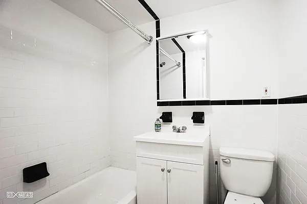 Rented by Citi Habitats | media 16