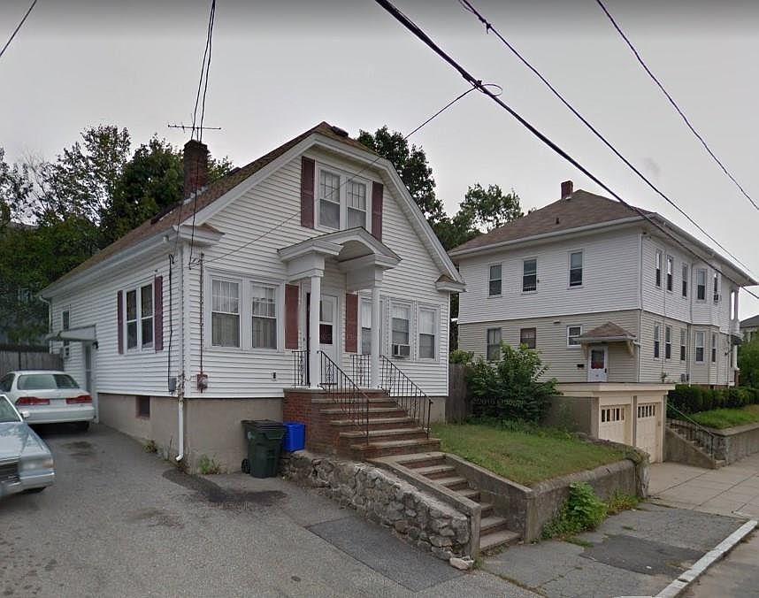 2nd image of 13 Standish Ave