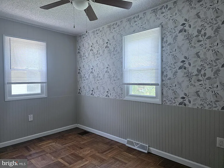50 Princeton Ave — Photo 10