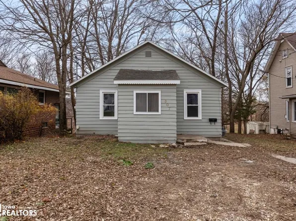 307 Prospect St, Iowa Falls, IA 50126