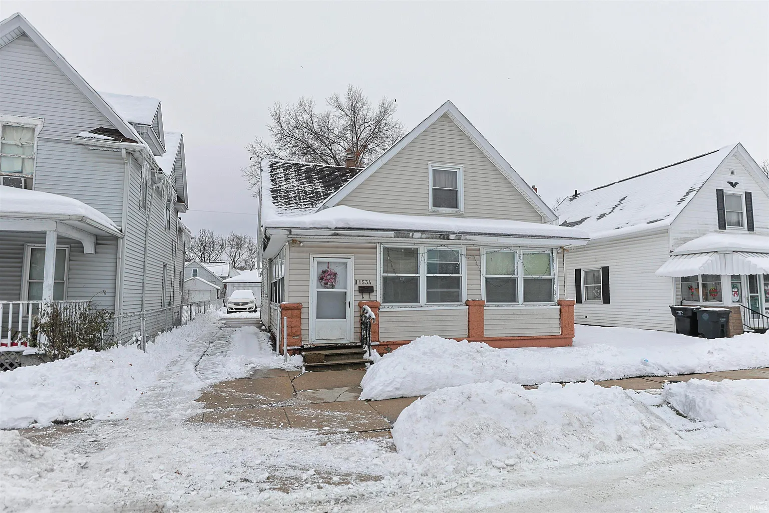 1534 Dunham St photo 1