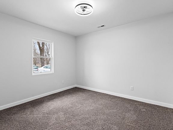 5th image of 5330 E 11th Pl