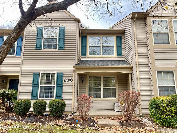 2nd image of 23 Remington Dr APT 6