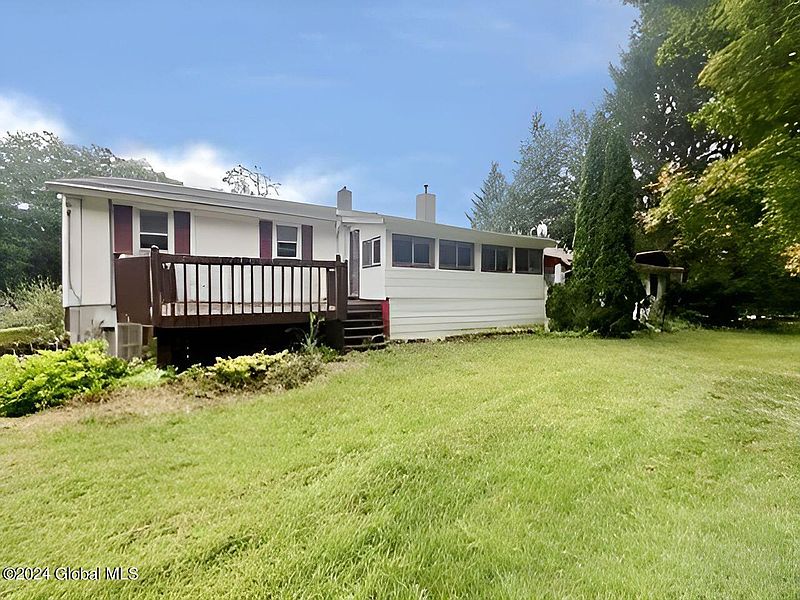 5th image of 1286 Schodack Valley Road