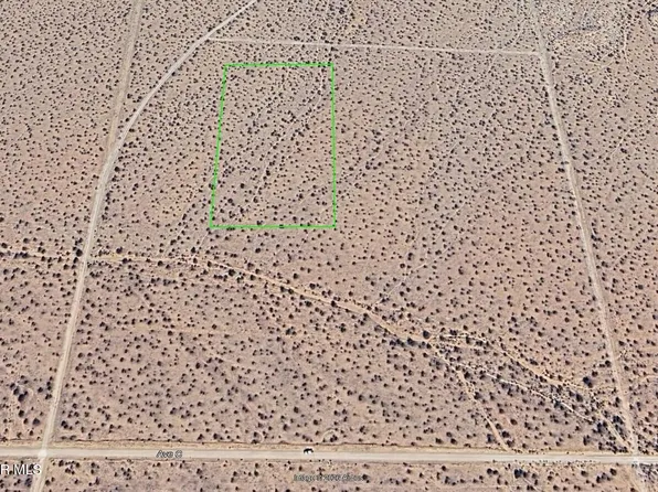 Vic Ave #B12, Lancaster, CA 93535