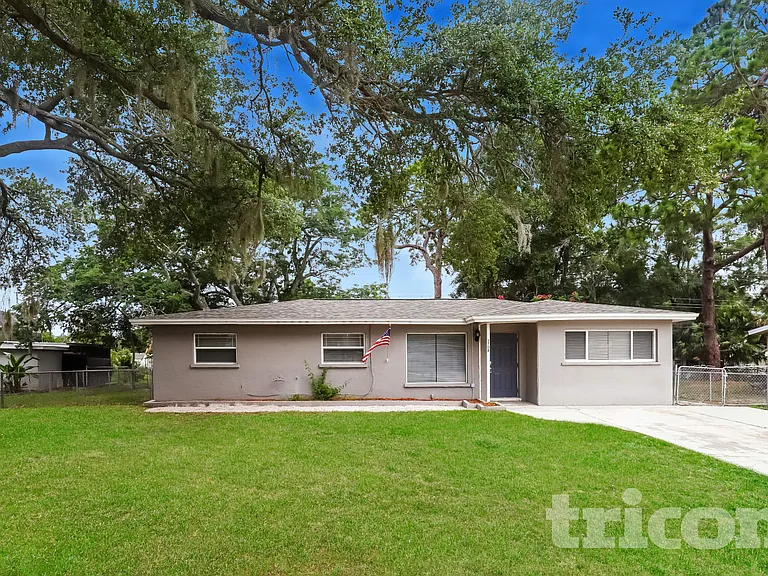 3708 Lei Dr — Photo 1