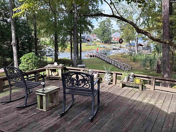 3rd image of 111 Old Cedar Point