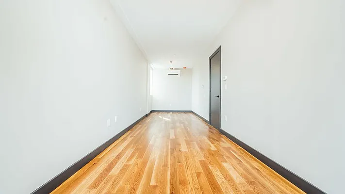 Rented by Nooklyn NYC LLC | media 28