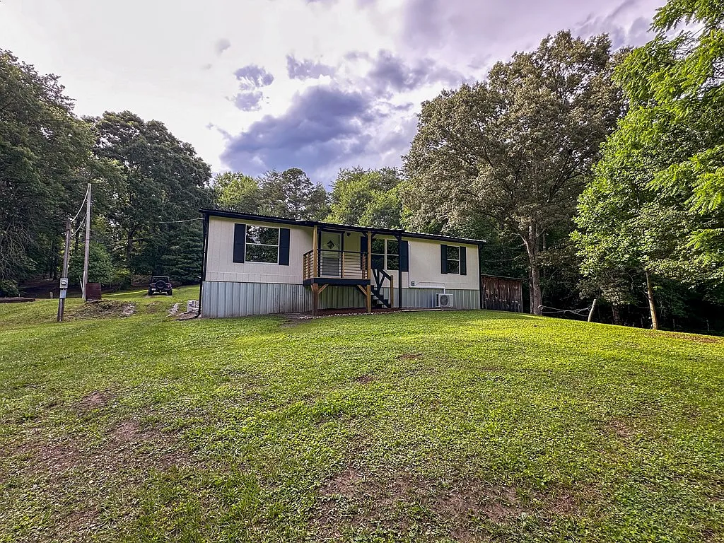 3 bed, $1,800 — Photo 4