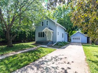 1215 Maxwell Ave, Ames, IA 50010