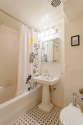 Sold by Town Residential | media 4