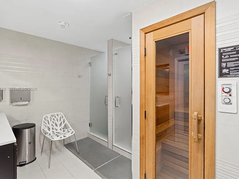 1920 S Ocean Dr #17D — Photo 34