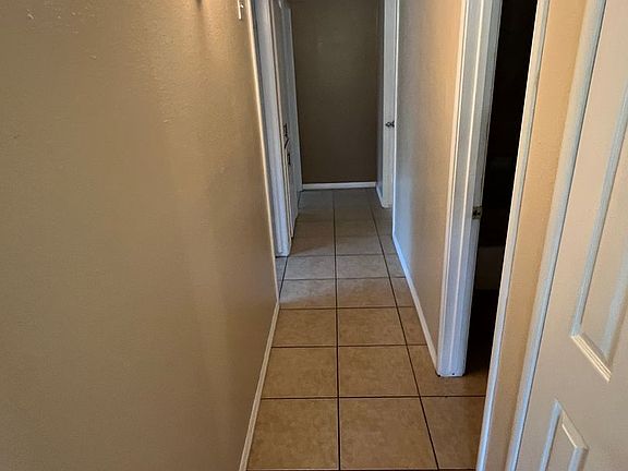 5th image of 427 N Santa Ana St