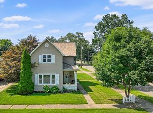 335 E 5th St, Dover, OH