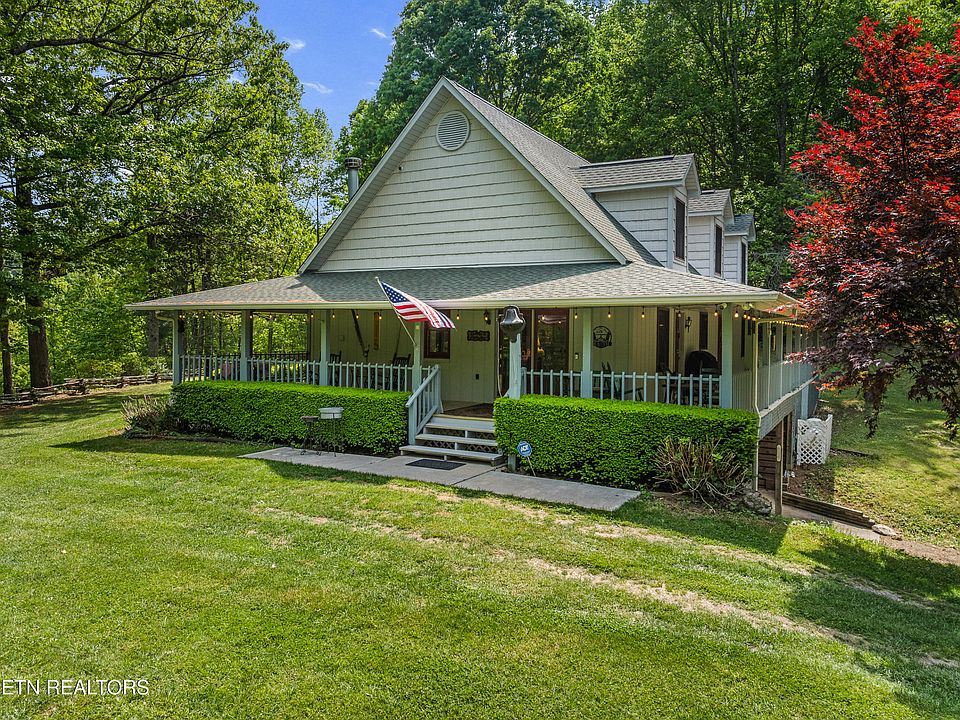 10th image of 1043 Reagan Springs Rd