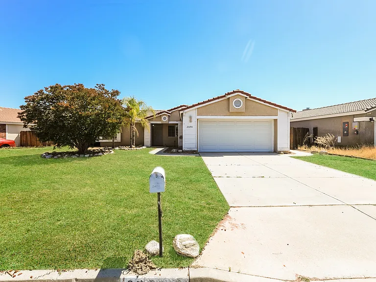 25090 Jutland Dr — Photo 1