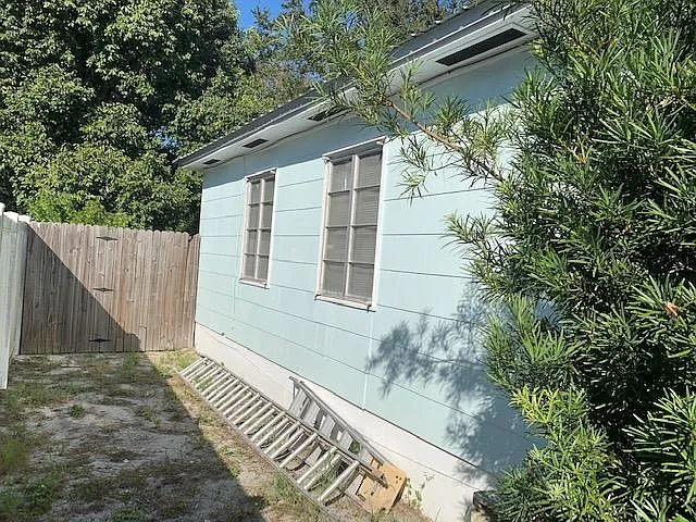 3013 Desoto Way S — Photo 2