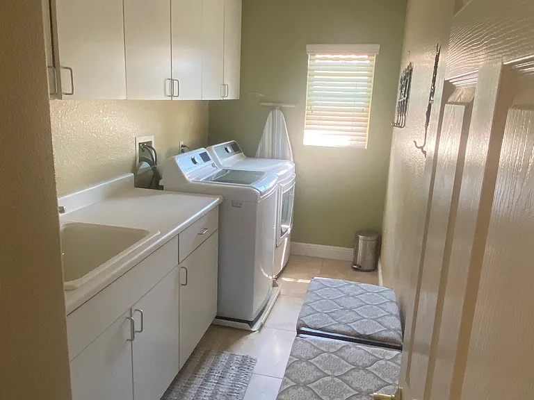 7233 Sherbourne Ln — Photo 8