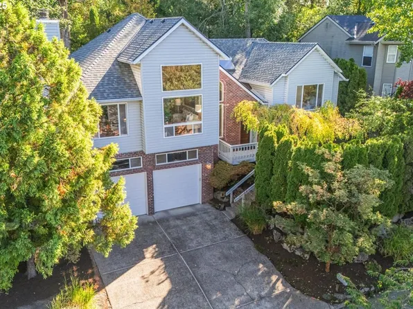 8770 SW 71st Pl, Portland, OR 97223