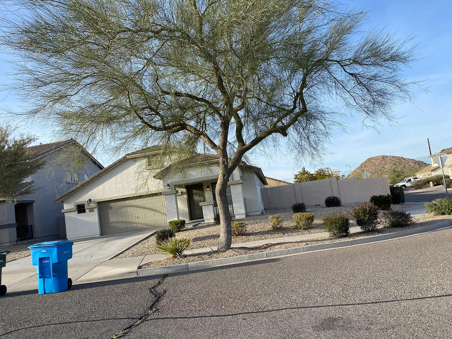 3 bed, 1520 sqft, $2,095 — Photo 3