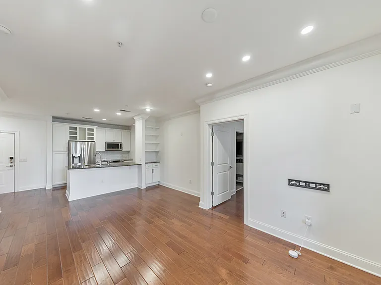 901 Abernathy Rd #1 — Photo 26
