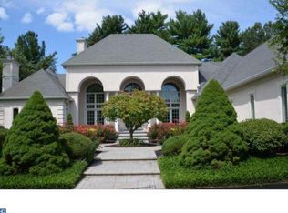 2329 Riverbend Rd, Allentown, PA 18103