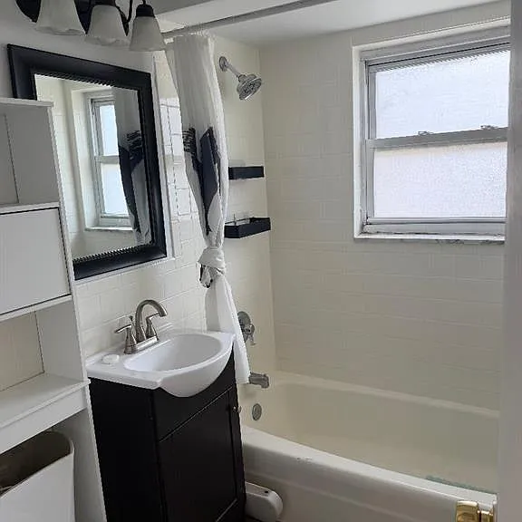 206 Riverview Pl #4 — Photo 2