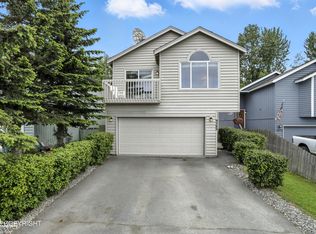 9380 Sea Parrot Cir, Anchorage, AK 99519