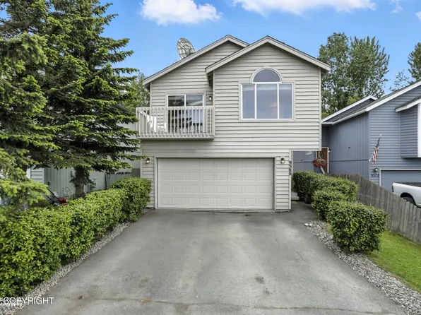 9380 Sea Parrot Cir, Anchorage, AK 99519