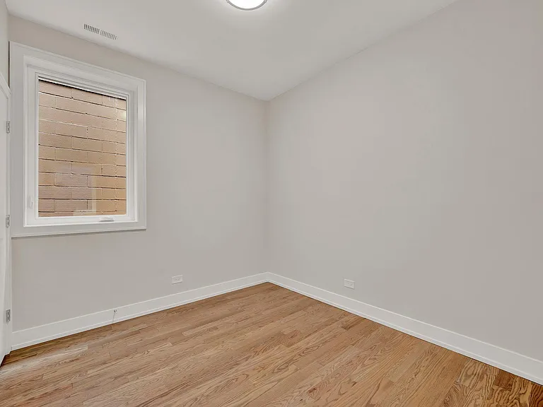 4611 S Saint Lawrence Ave #2 — Photo 11
