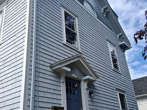 3rd image of 12 Broad St