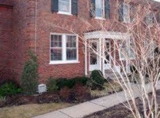 2600 13th Rd S APT 389, Arlington, VA 22204