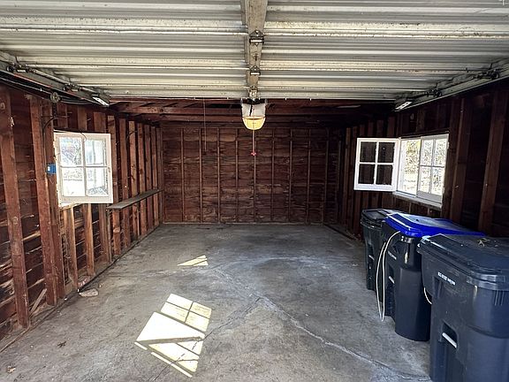 4th image of 1475 W Duchesne Dr