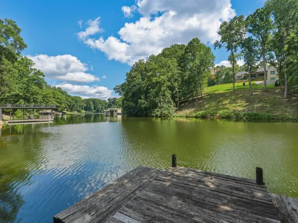 636 Rivermont Rd, Florence, AL 35634