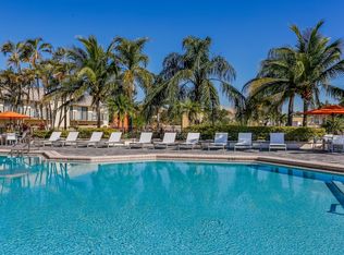 Four Quarters, Miami, FL 33173