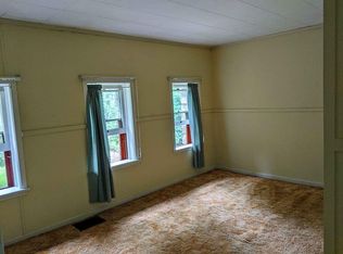 511 Green St #7, Dowagiac, MI 49047